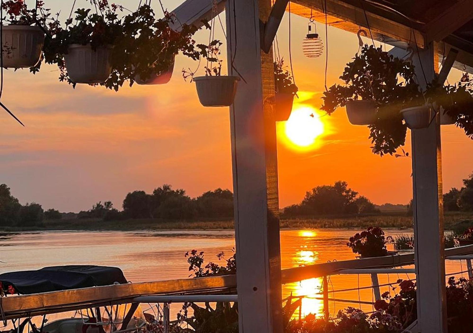 Paradis Hotel Mila Douăzeci şi Trei Εξωτερικό φωτογραφία